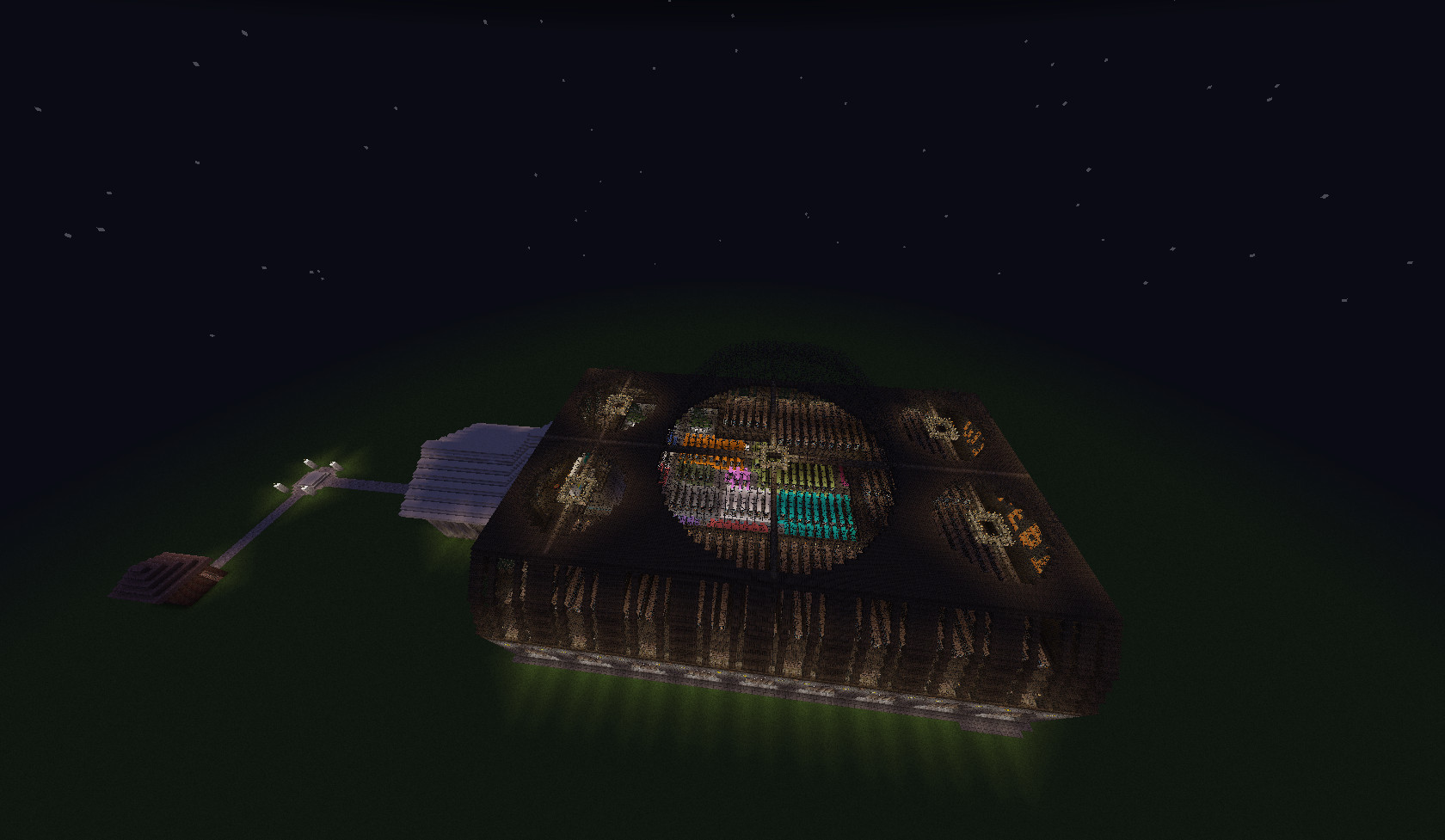 Vue plongeante sur un bâtiment.